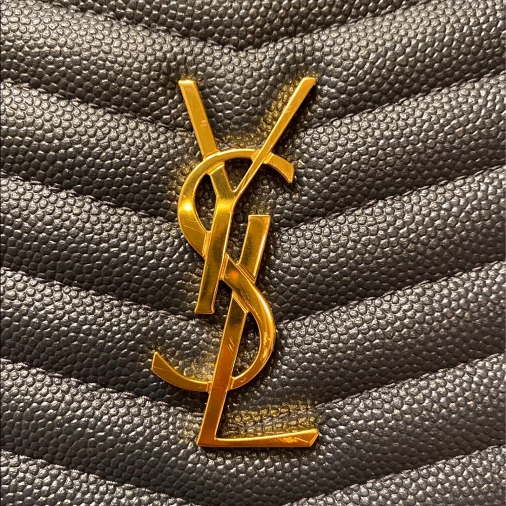 YSL Mini Lou *SOLD* - Picture 9 of 9